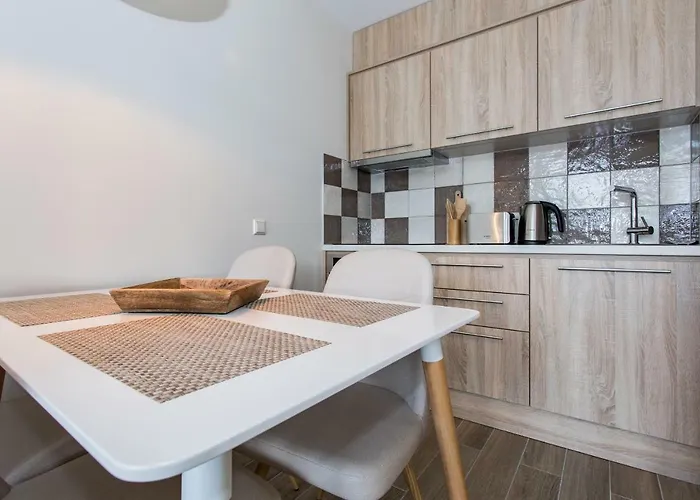 By The Sea With Underground Parking