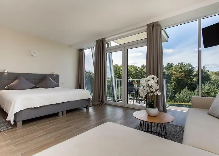 By The Sea With Underground Parking Apartment Palanga