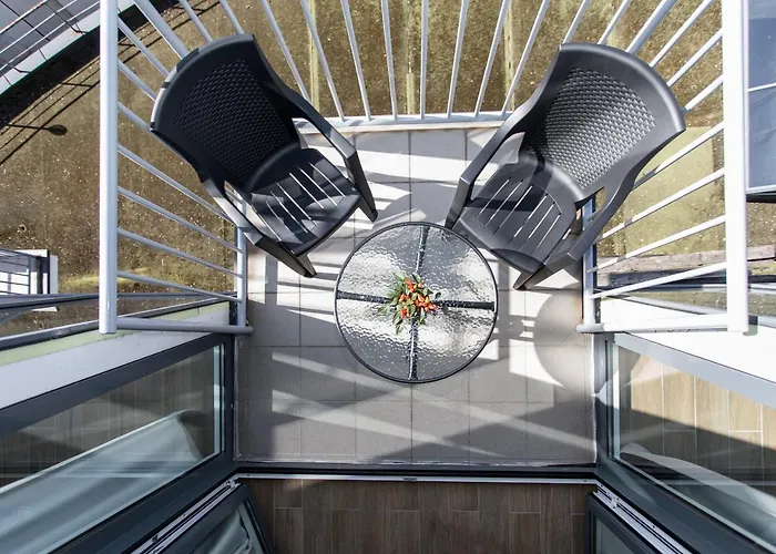 By The Sea With Underground Parking Apartment *